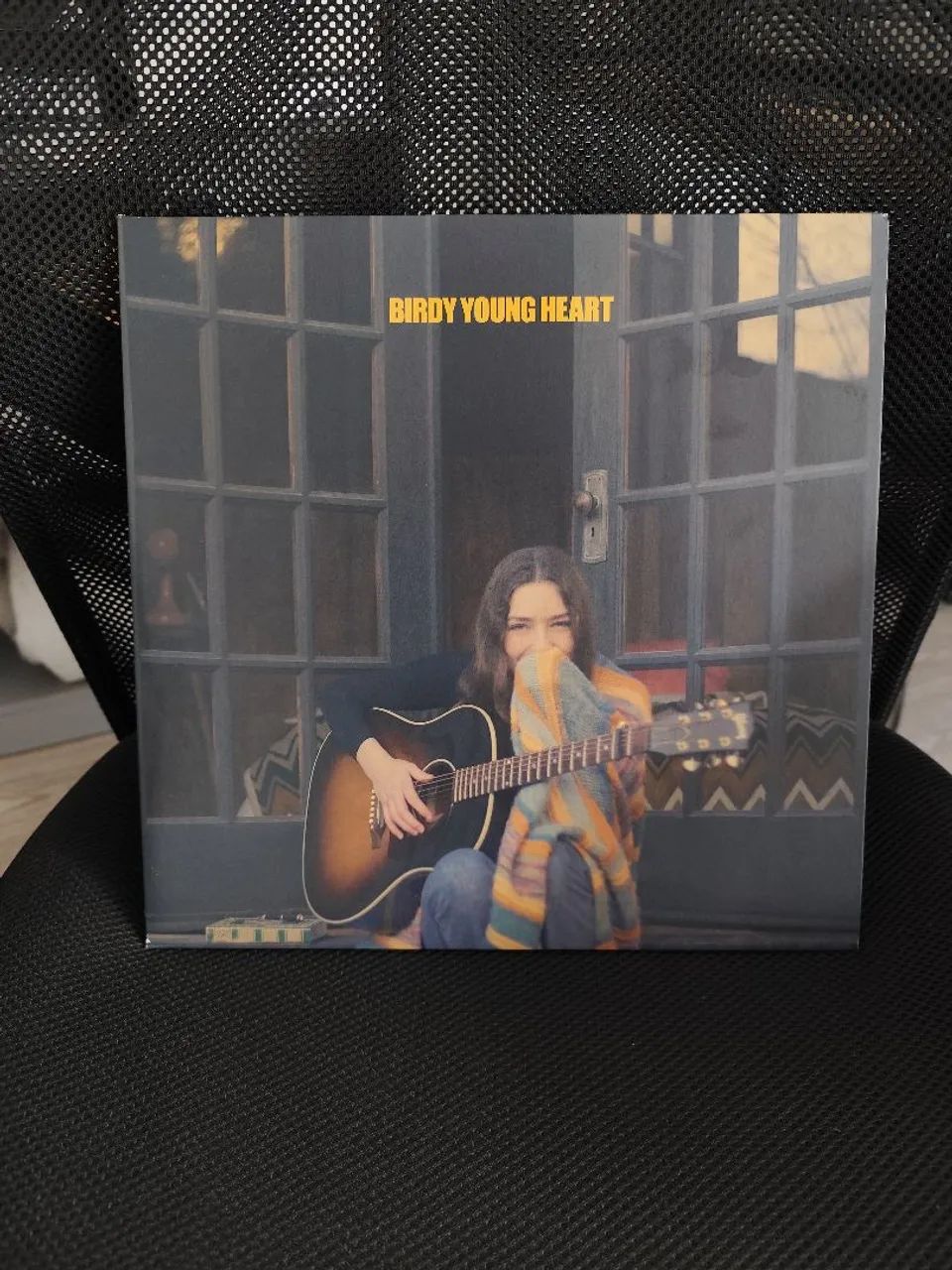 LP VINIL Birdy - Young Heart (Exclusive Recycled Colored) - Foto 2