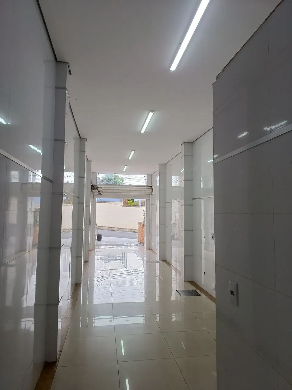 Alugo  Salão Comercial 43m2 na Vila Suissa - Foto 3