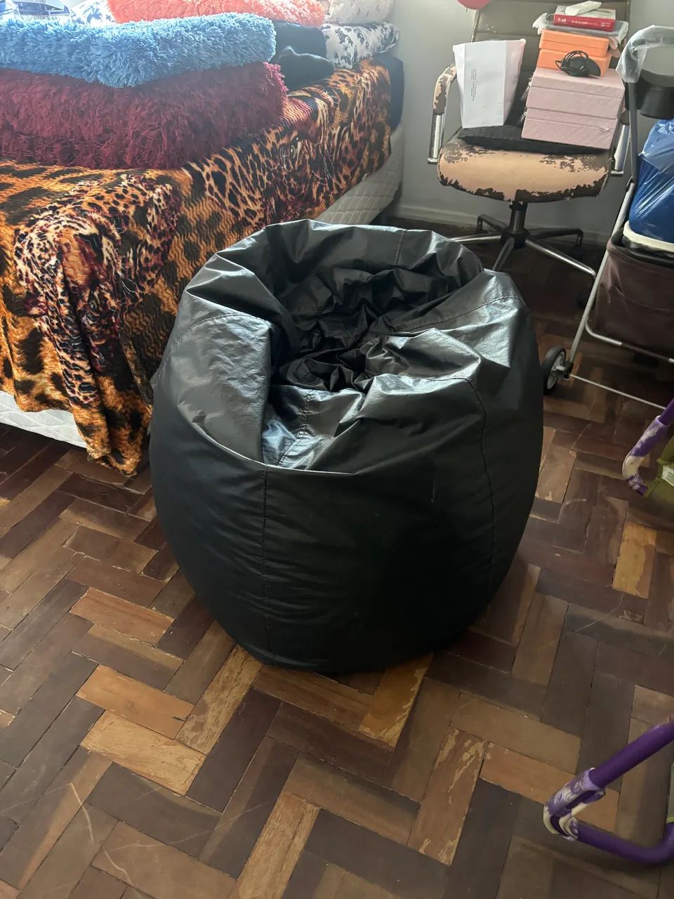 2 Puff Bag Tok&Stok Preto - Novíssimo - Foto 2