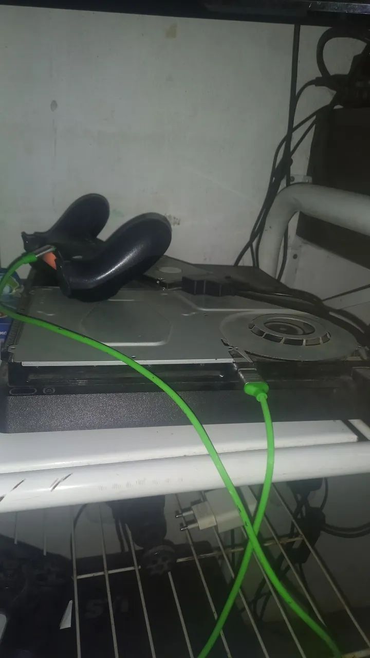 Ps4 1t adaptado e tv 32 polegadas  - Foto 2