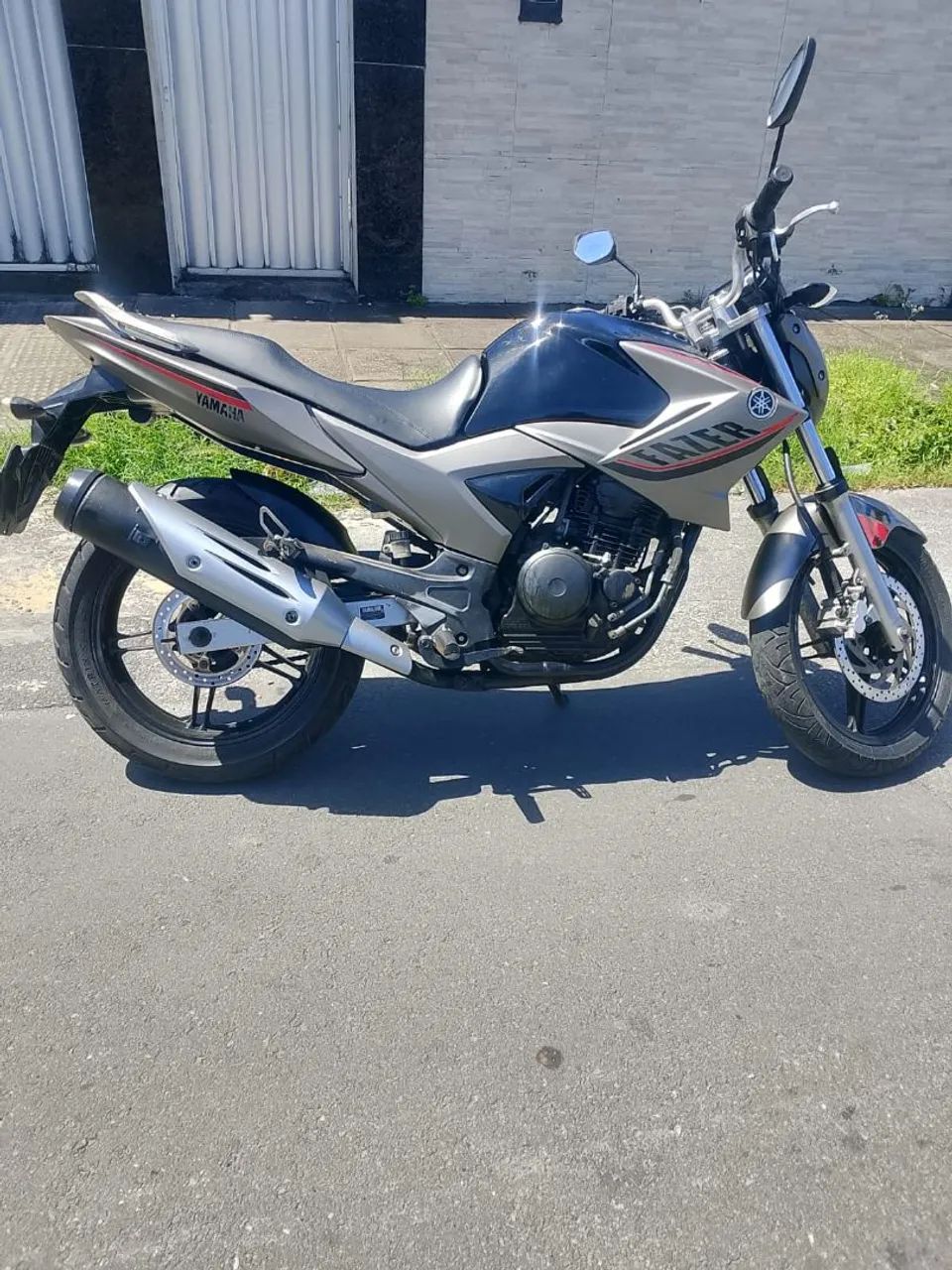 Fazer 250 - 2015 (SEMI NOVA) - Foto 4