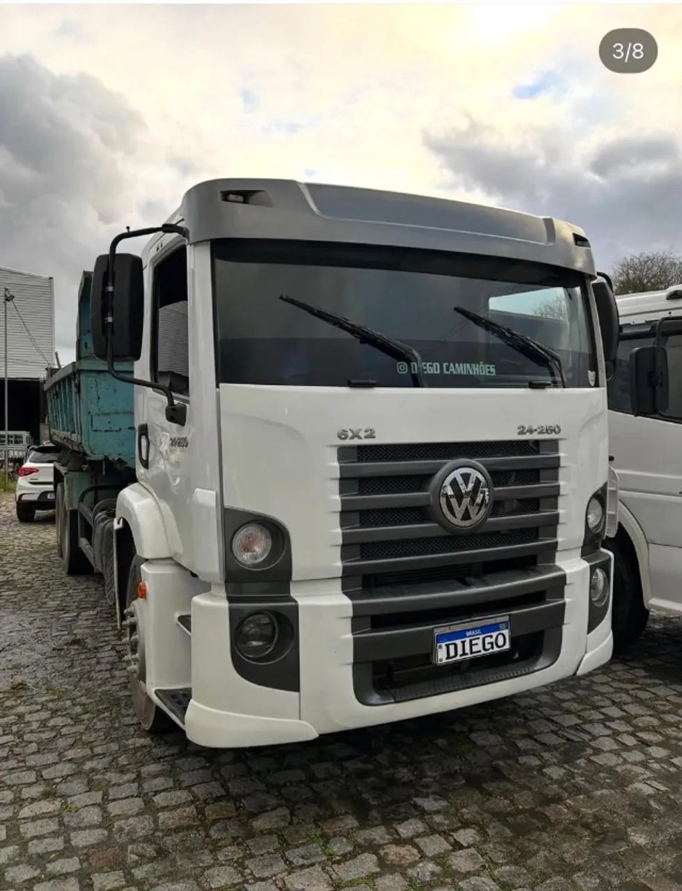 VW 24.250 ANO 2008 COM BASCULANTE  - Foto 3