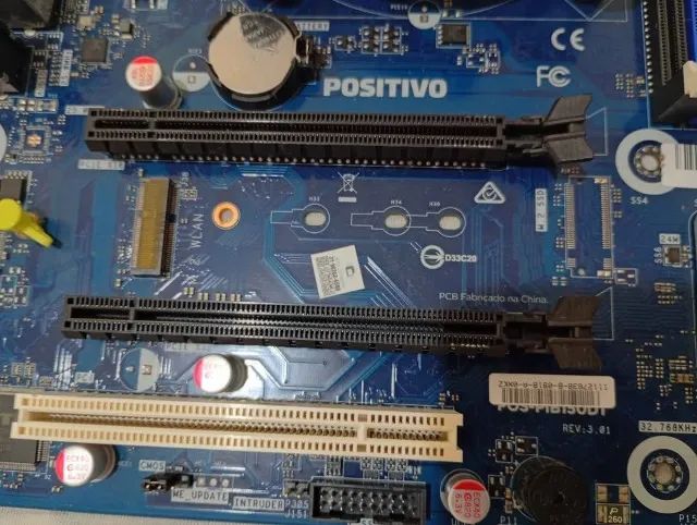 Kit 6ª geração i3 6100 funcionando perfeitamente com 8 GB de memória ddr4 - Foto 2