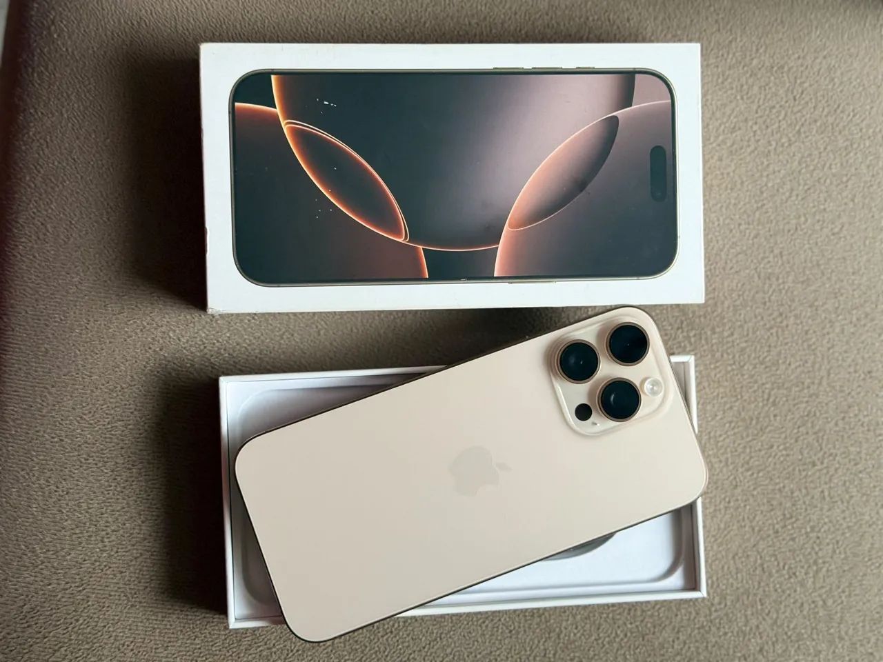 iPhone 16 PRO MAX