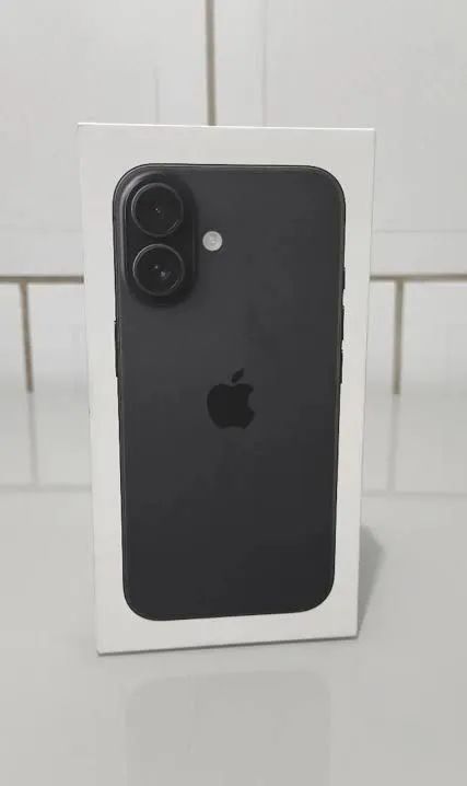iPhone 16e Preto 128GB - Foto 4
