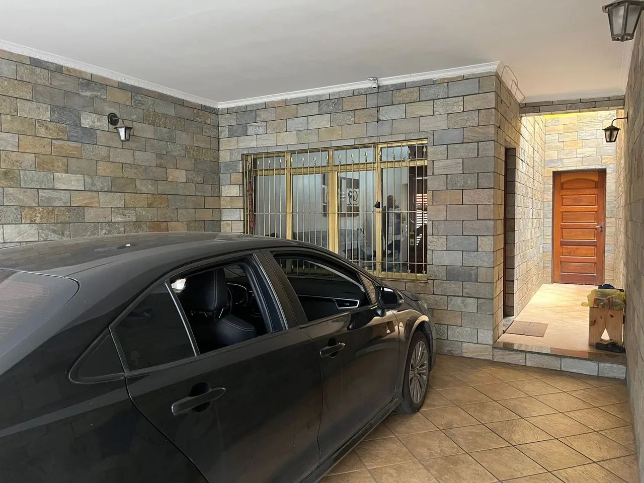 Sobrado 220m² 4 Dormitórios 2 Suites  2 vagas - Ferraz de Vasconcelos  - Foto 2
