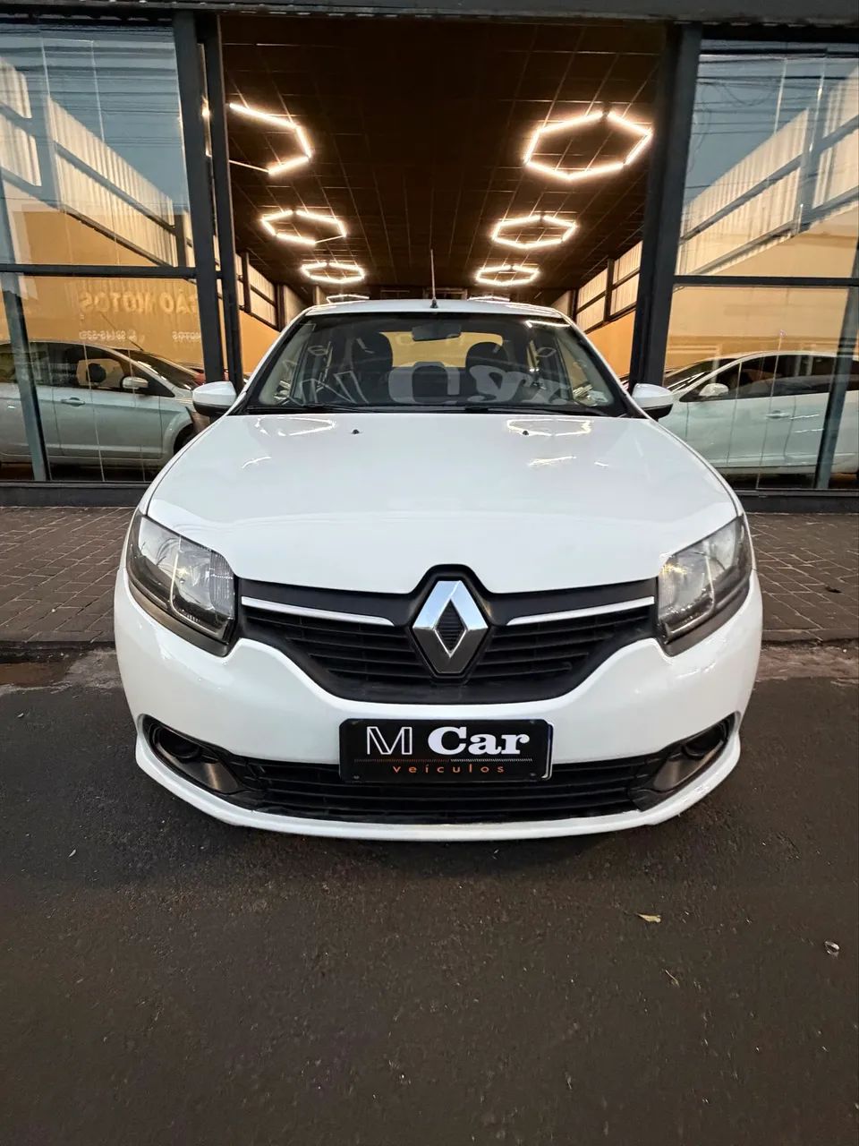 Renault Logan Expression Hi-flex 1.6 8V 4P 2014 - Foto 2