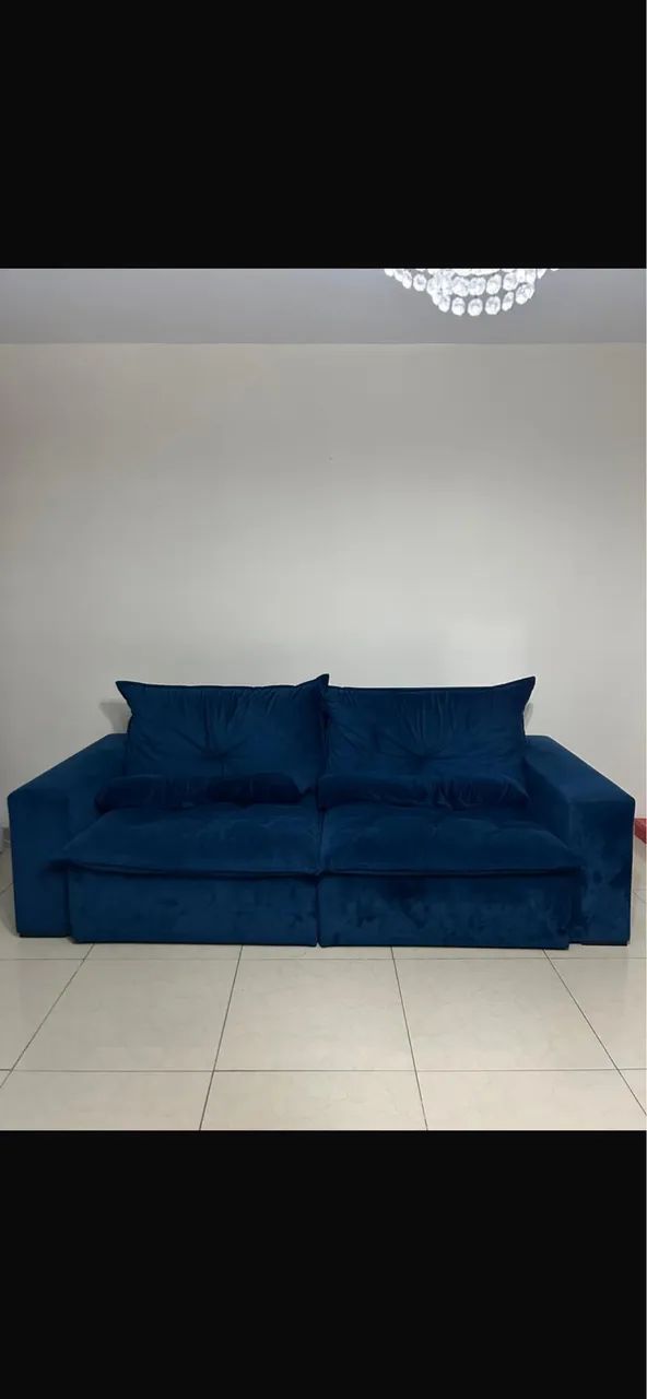 Sofá Retrátil 4 Lugares Ótimo Estado. Cor azul.  