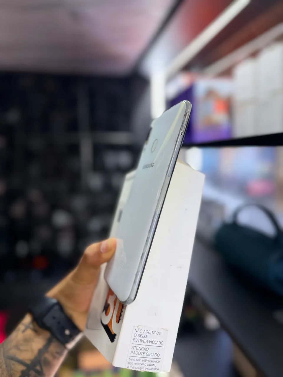 SAMSUNG A30 64 GIGAS BRANCO  - Foto 2