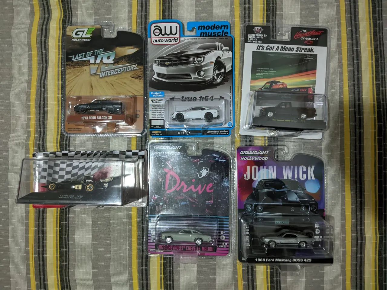 Coleção com 111 miniaturas lacradas - Foto 4