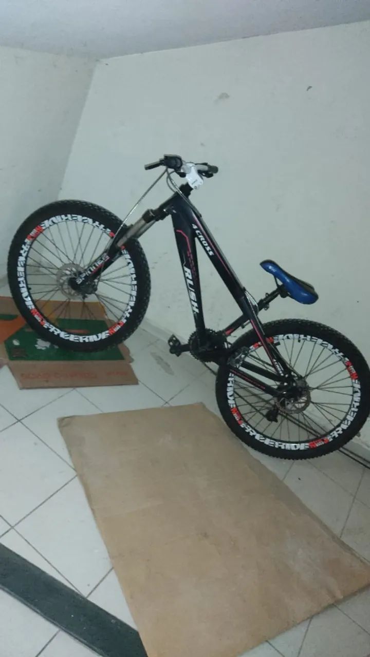 Bicicleta aro 26, Cross 4  - Foto 2