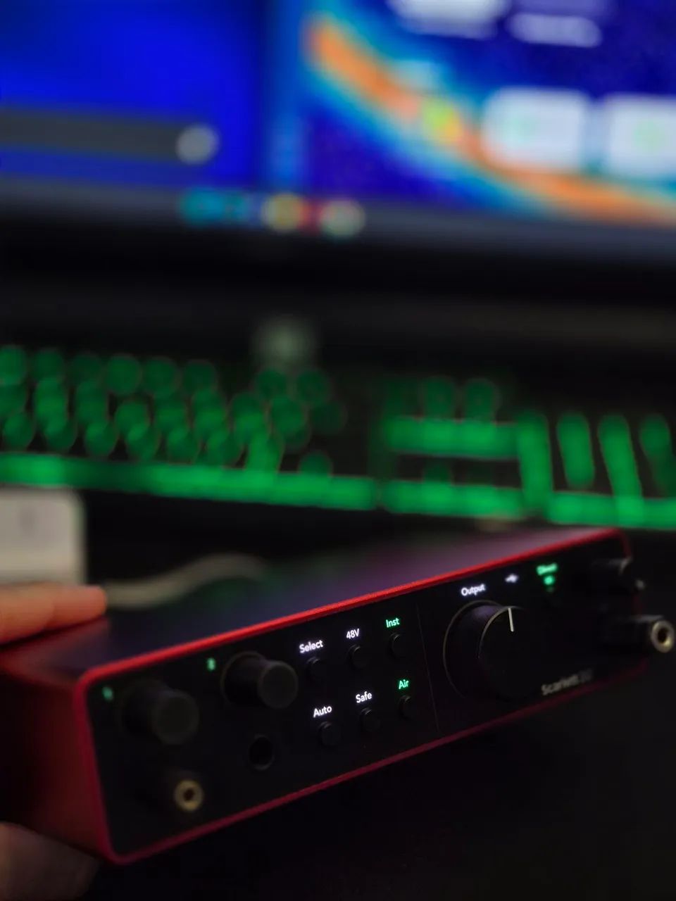 Focusrite Scarlet 2i2 - Foto 2