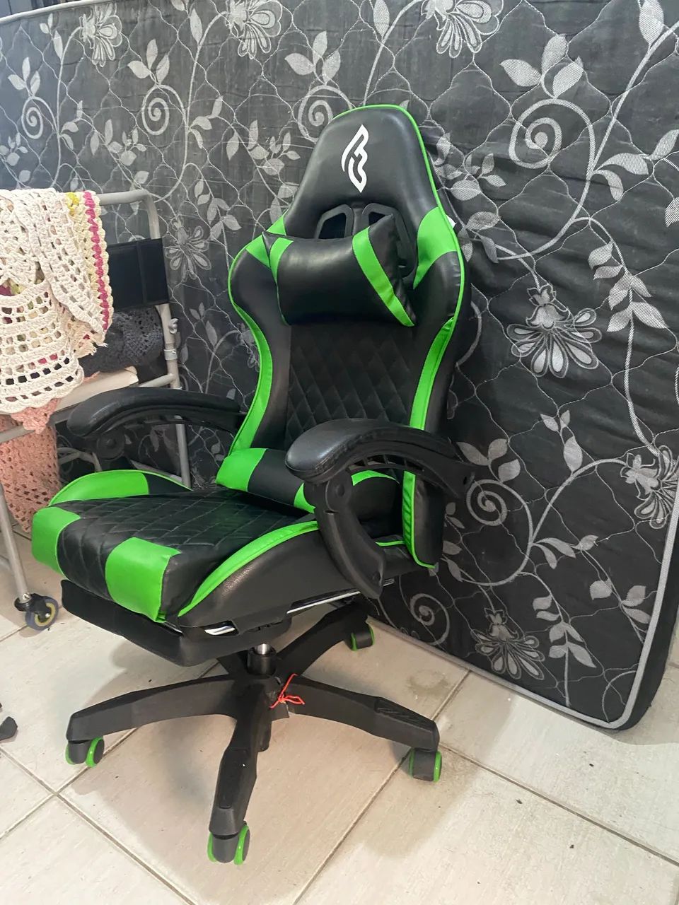 Cadeira gamer verde  - Foto 4