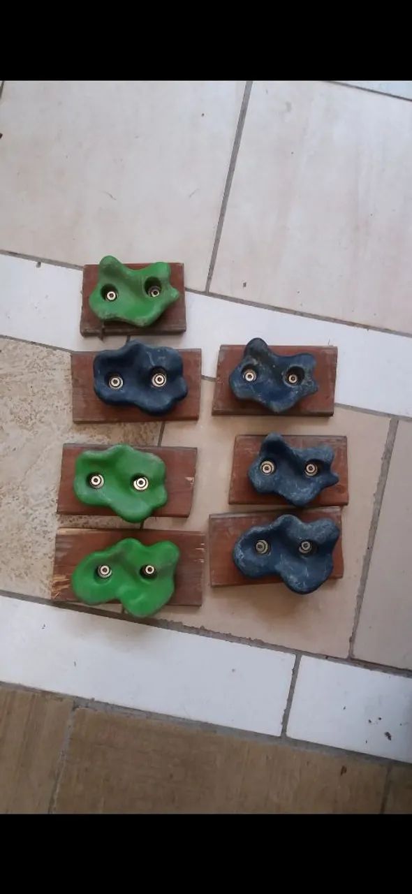 Agarras de parede 