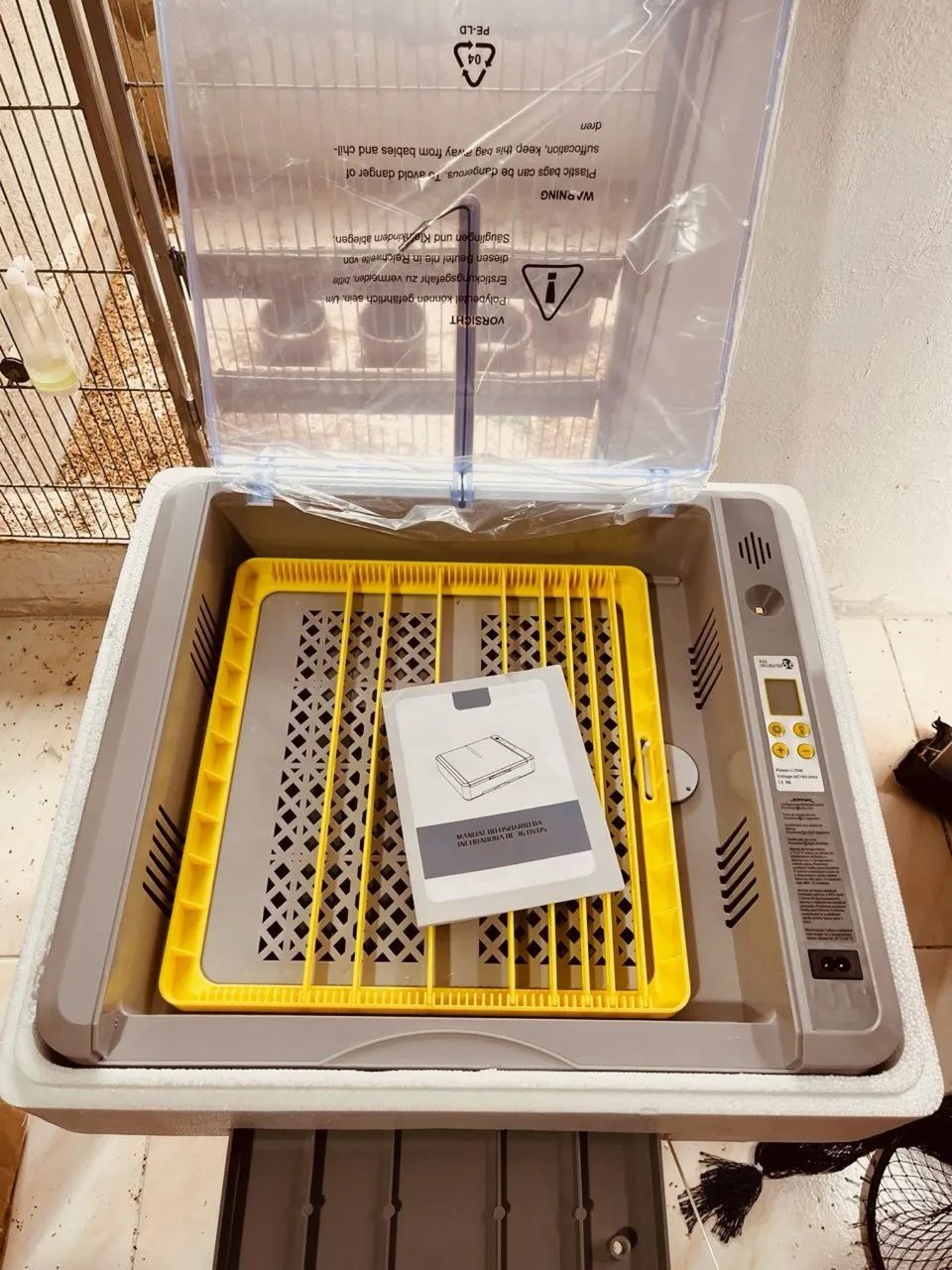 Chocadeira Automática 36 Ovos Com Ovoscópio Joyfox 220v - Foto 2