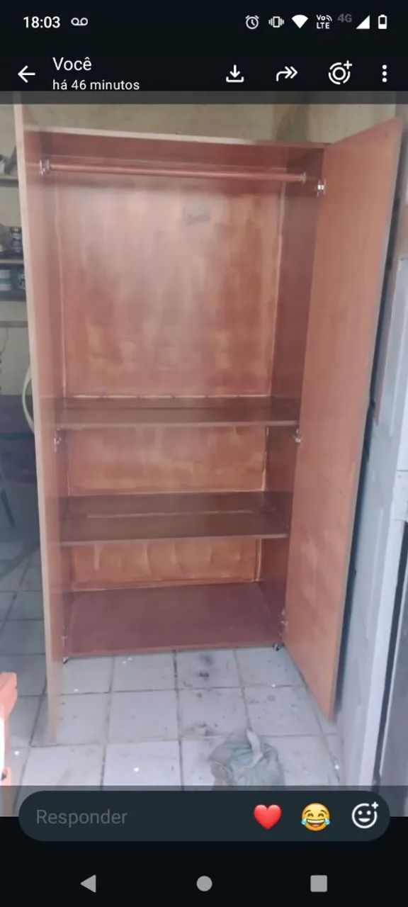 Um guarda roupa bem conservado  - Foto 3