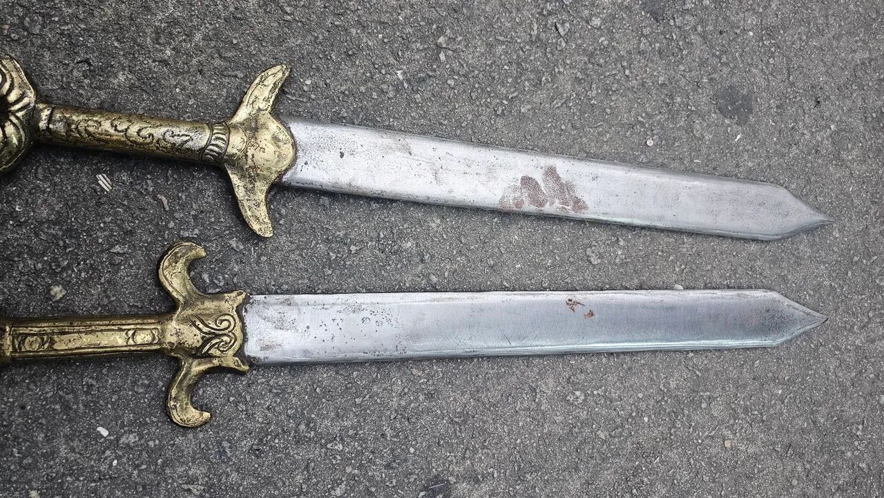 Espada antiga - Foto 2
