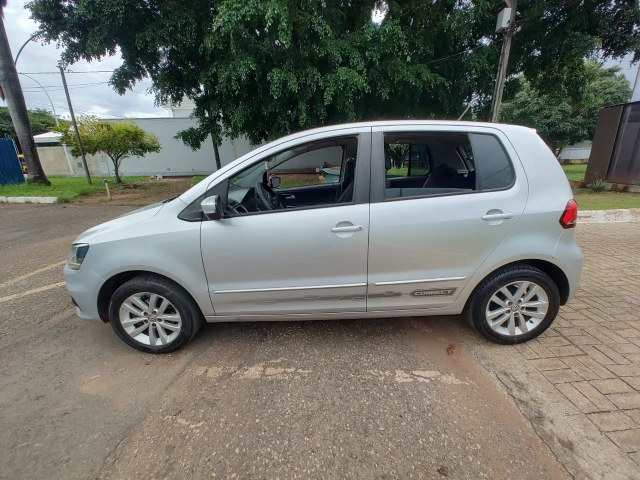 Volkswagen Fox Fox Connect 1.6 Flex 8V 5p 2020