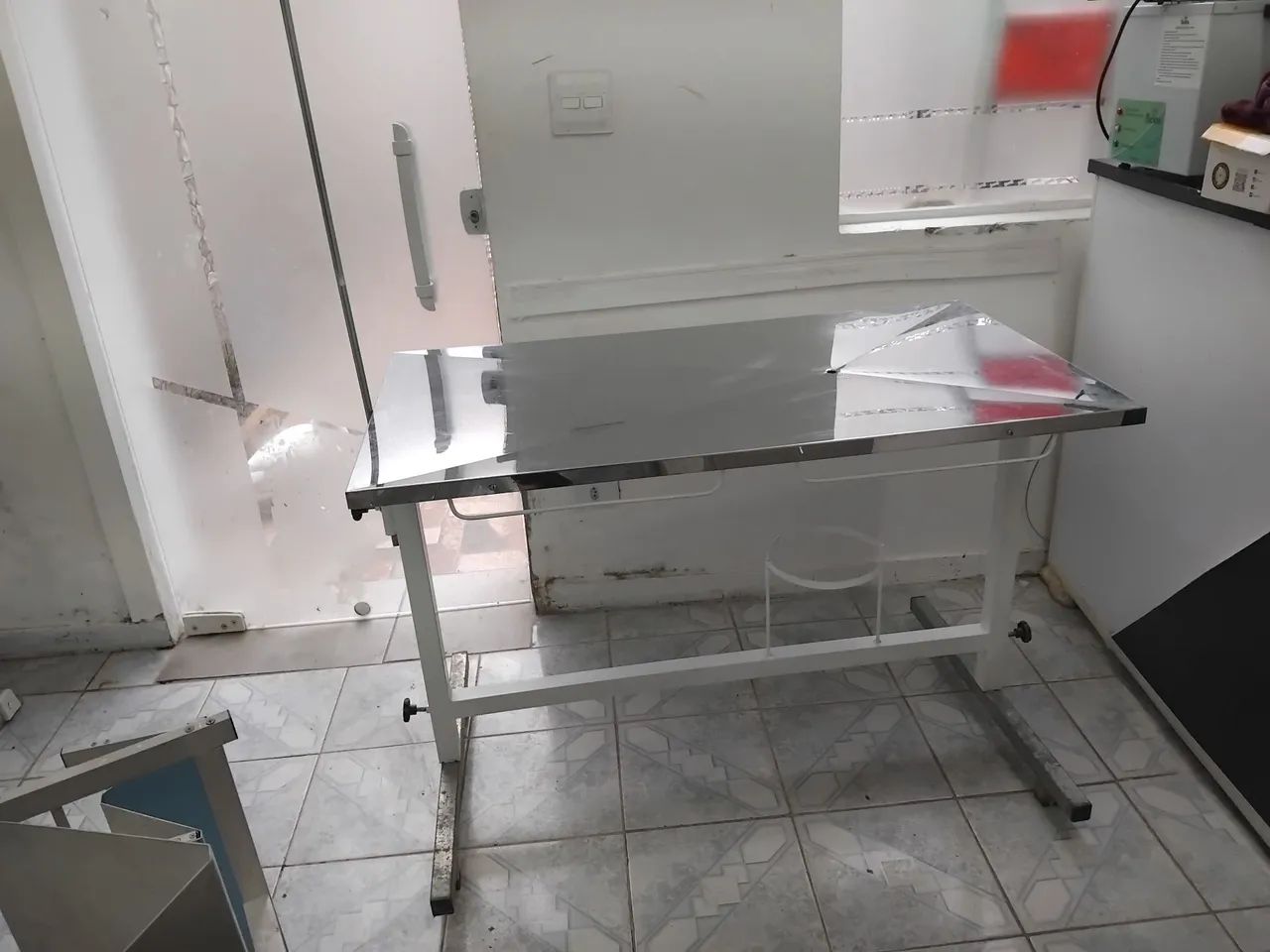 Mesa cirúrgica veterinária  - Foto 2