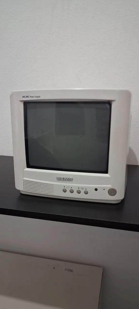 TV SEMP 10" RETROGAMER
