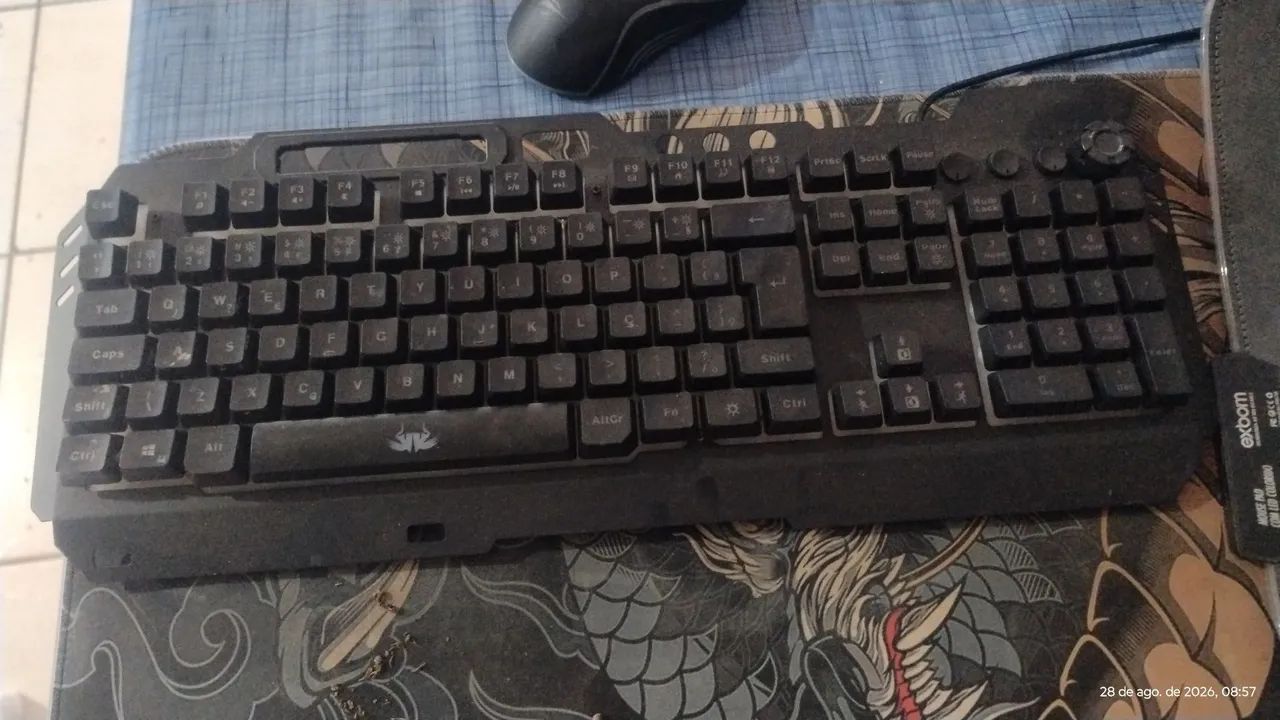Teclado metal 