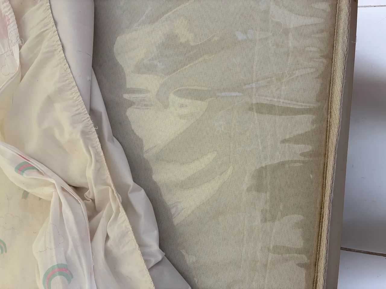 Mini Cama Infantil com Colchão - Foto 4