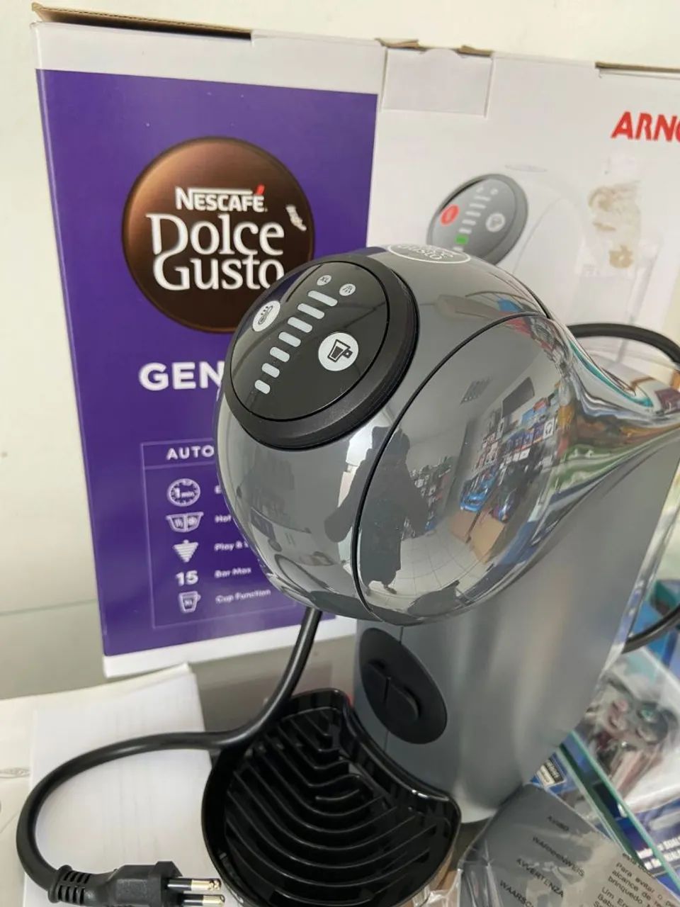 CAFETEIRA AUTOMÁTICA ARNO NESCAFÉ DOLCE GUSTO GÊNIO S - Foto 2