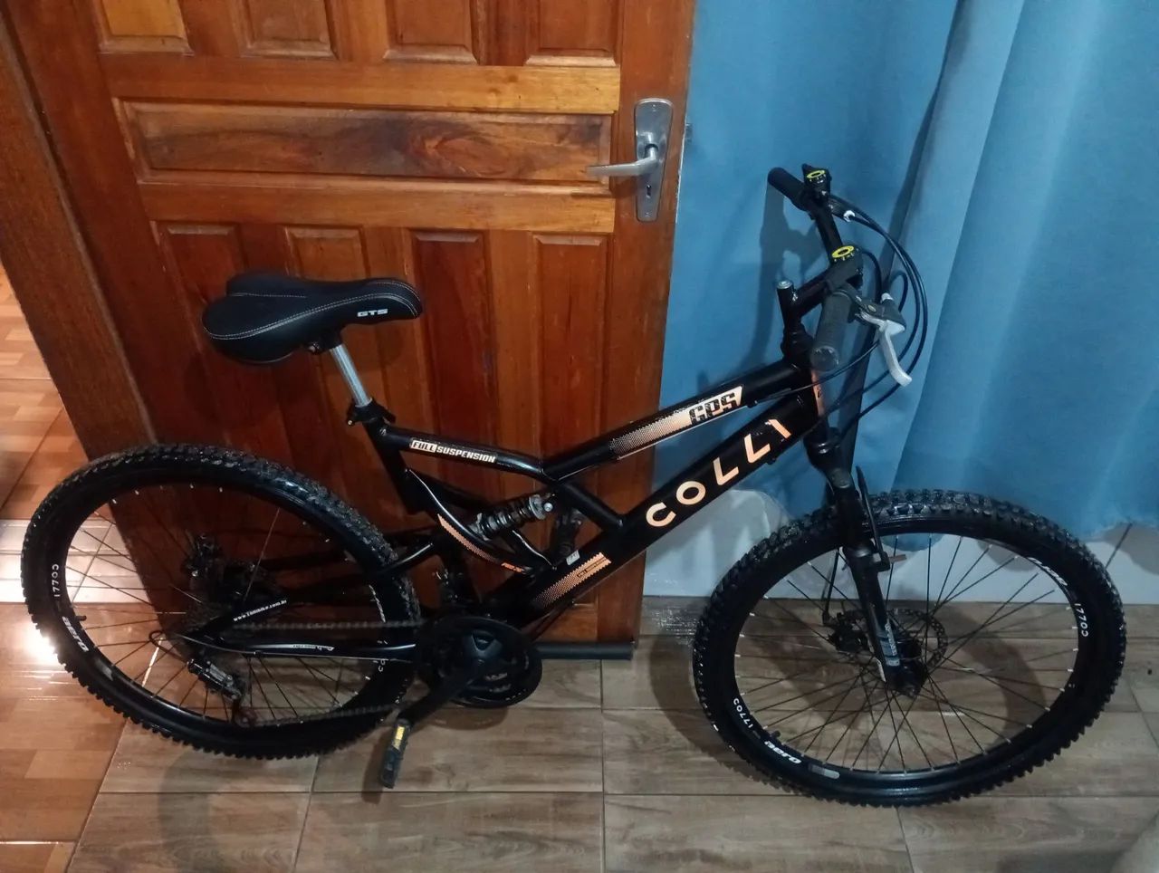 Bicicleta aro 26 seminova colli - Foto 5