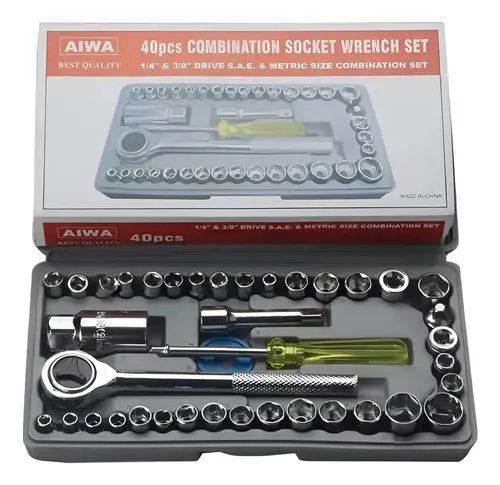 Reversible Ratchet Tool Kit with 40-Piece Socket Set