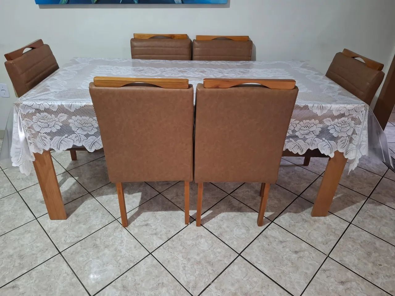 Vendo mesa de jantar com 6 cadeiras  - Foto 5