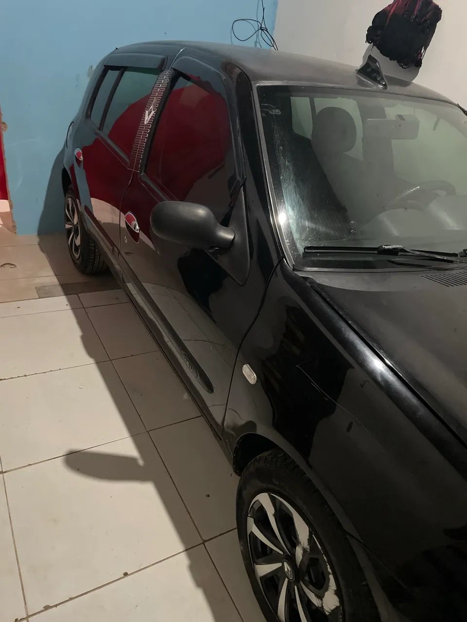 Renault Clio Hi-flex 1.0 16V 5P 2011 - Foto 2