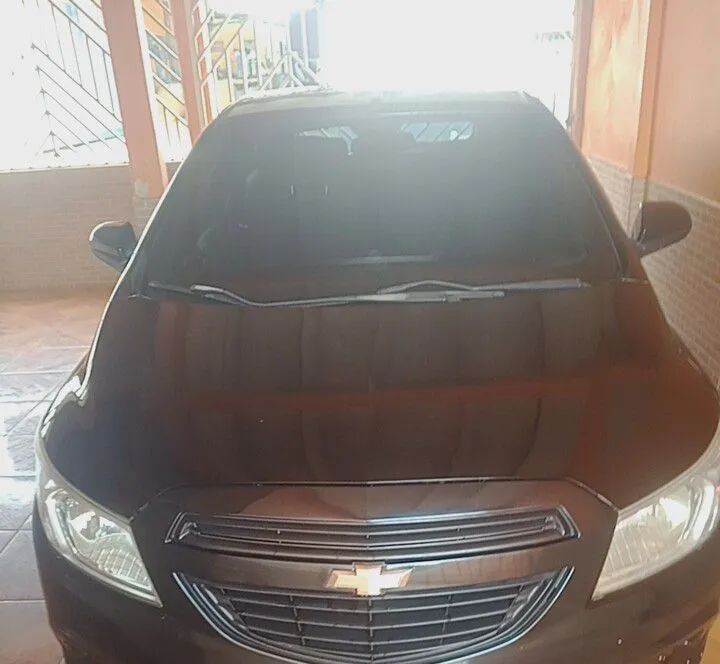 Chevrolet Onix JOY Hatch 1.0 8V Flex Mec. 4P 2018 - Foto 2