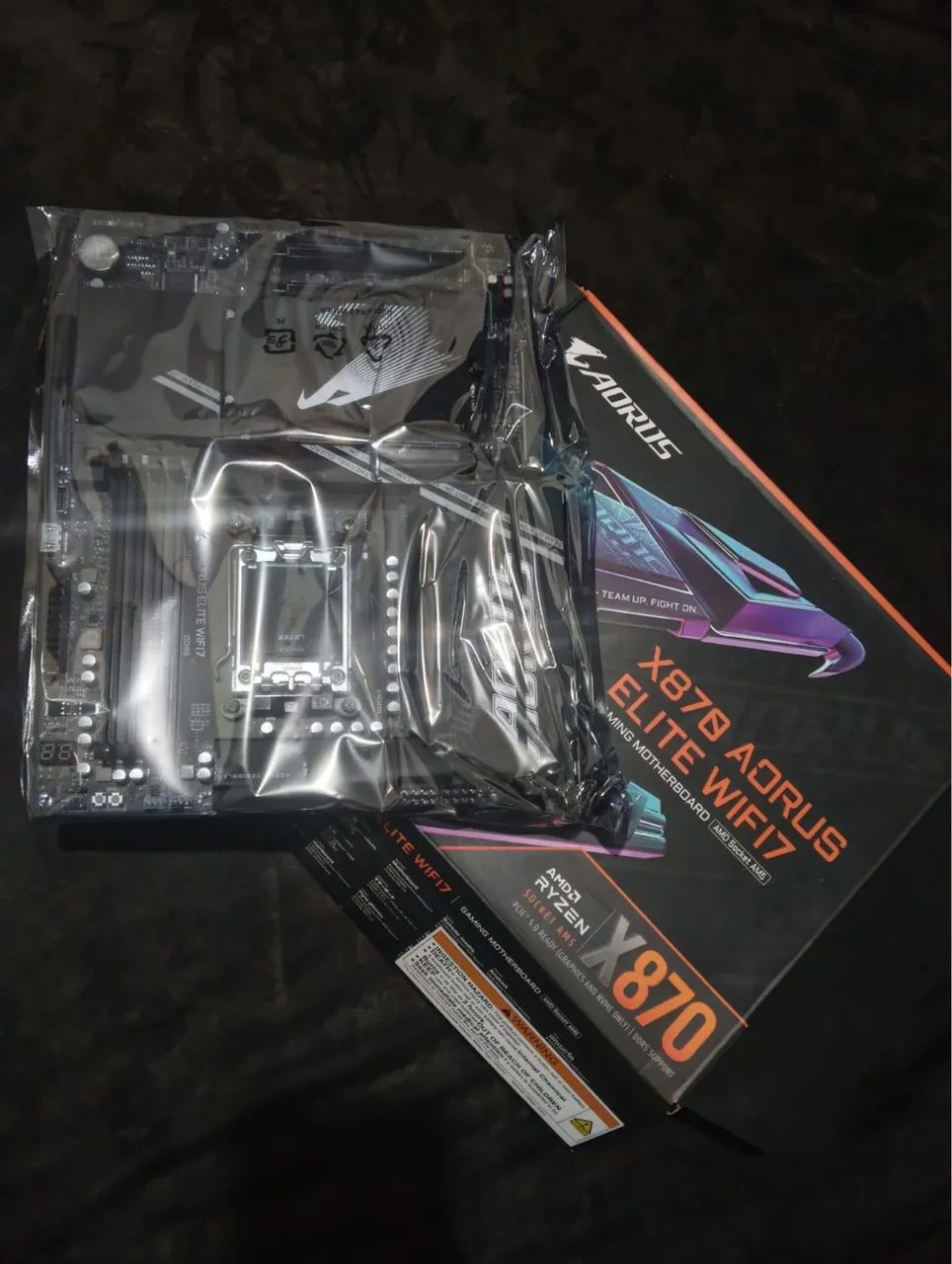 Placa mãe aourus x870