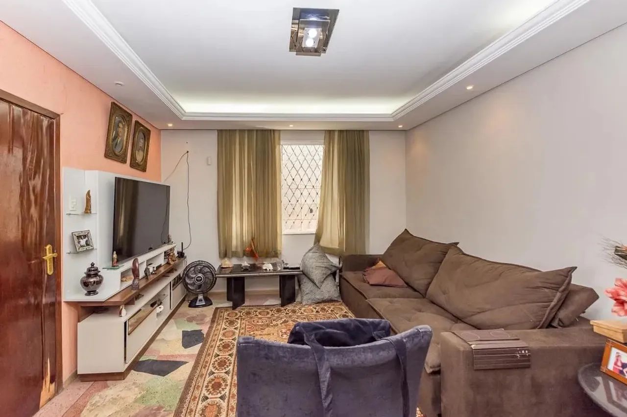 Casa à Venda - João Pinheiro, 5 Quartos, 250 m2 - Foto 2