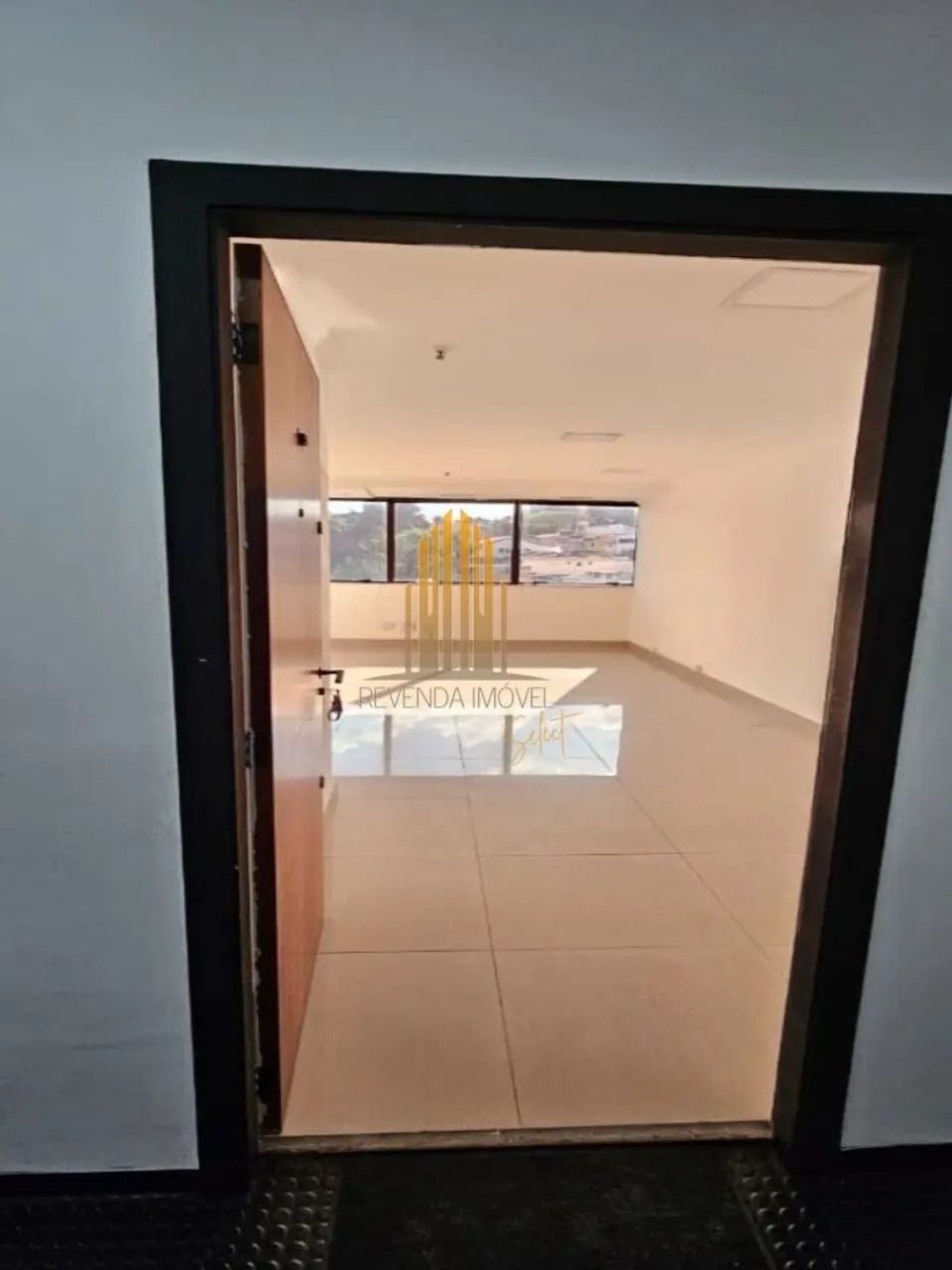 Torre Passarelli - Sala Comercial de 28m² em Vila Suzana - São Paulo - Foto 3