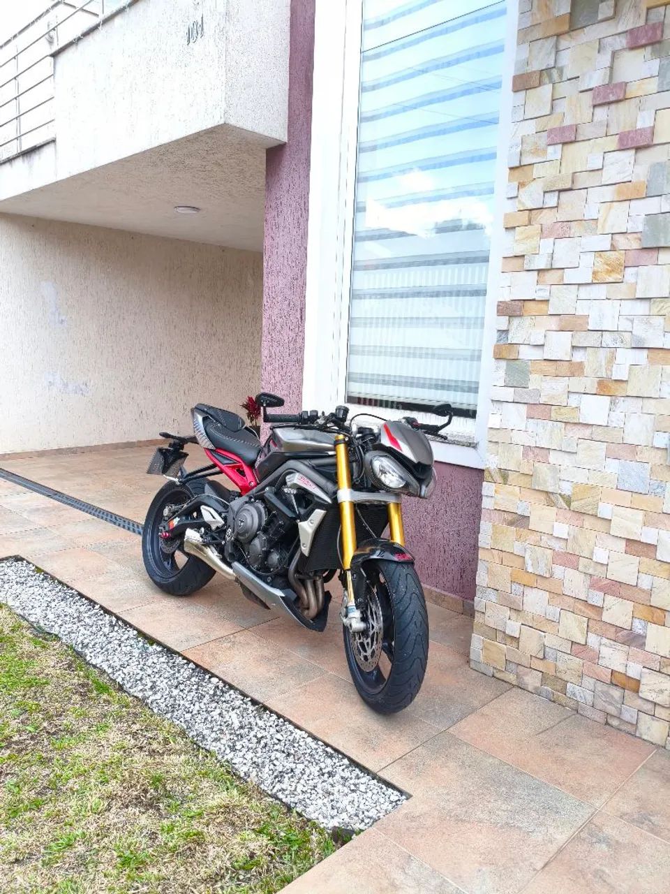Triumph Street Triple RS - Foto 5