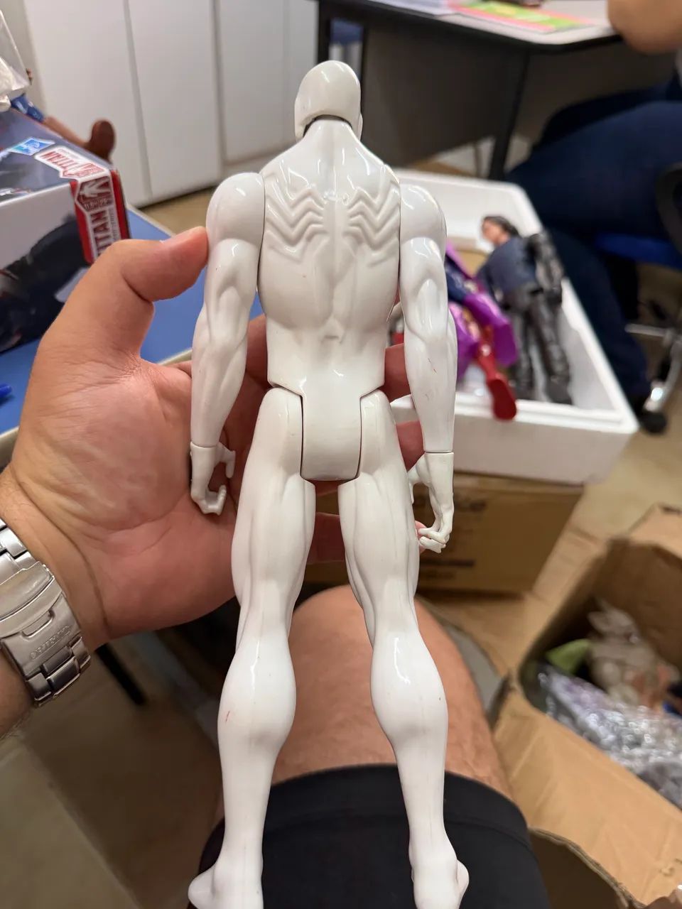 Anti venom boneco 30cm Titan hero - Foto 2