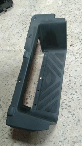 Pisante Porta LD Transit Cód.:YC15V13246