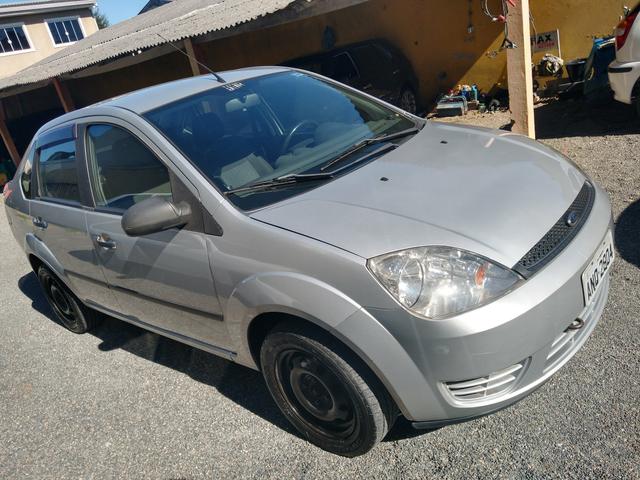 Ford Fiesta sedan 1.6 2006 Flex 13.500