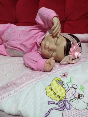 Boneca colecionável baby reborn - Foto 3