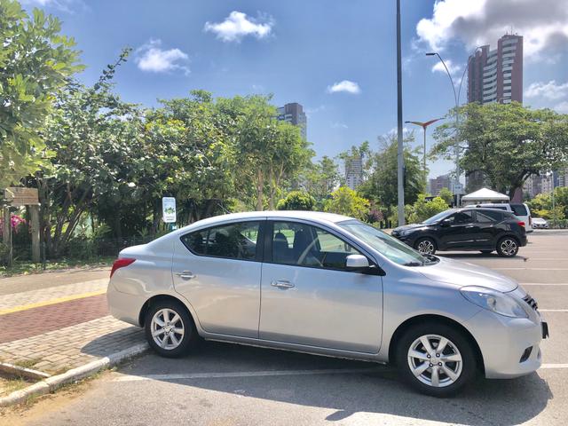 Versa 1.6 SL 2013, ÚNICO DONO, TOP DE LINHA, ESTADO DE ZERO KM!!! - Foto 2