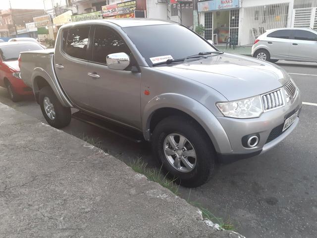 L200 4X4 2013 - Ent.10mil Completa Automática - 2012