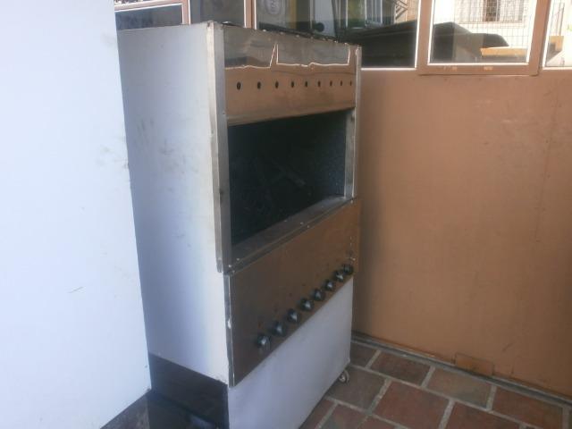 Maquina de assar carnes - modelo venancio roda gigante - Foto 5