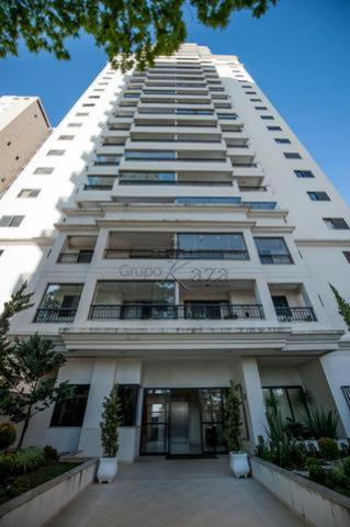 Apartamento de 3 dormitórios, sendo 1 suíte de 105m² no Jd Aquarius
