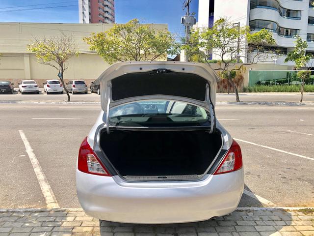 Versa 1.6 SL 2013, ÚNICO DONO, TOP DE LINHA, ESTADO DE ZERO KM!!! - Foto 18