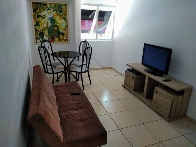 Edifício Carlton, Ponta Verde, 20 metros do MAR! Temporada Vem! Disponível Réveillon! - Foto 2