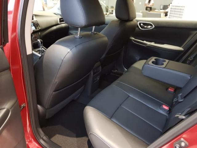 NISSAN SENTRA SL 2.0 16V-CVT 4p - Foto 6