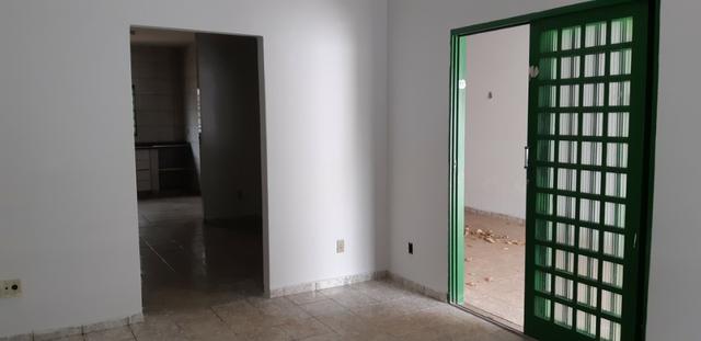 Casa 3 quartos sendo 1 suíte, próximo ao Chicago Steakhouse! - Foto 11