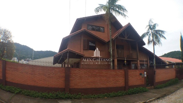 Casa com 4 dormitórios à venda, 232 m² por R$ 1.500.000,00 - Itacorubi - Florianópolis/SC - Foto 3