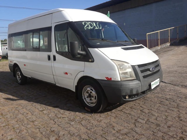 FORD TRANSIT 350L BUS 2010 6 MARCHAS DIESEL